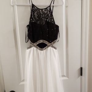 Womens prom dress